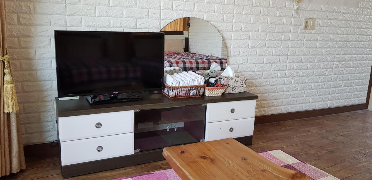 Jun House *
