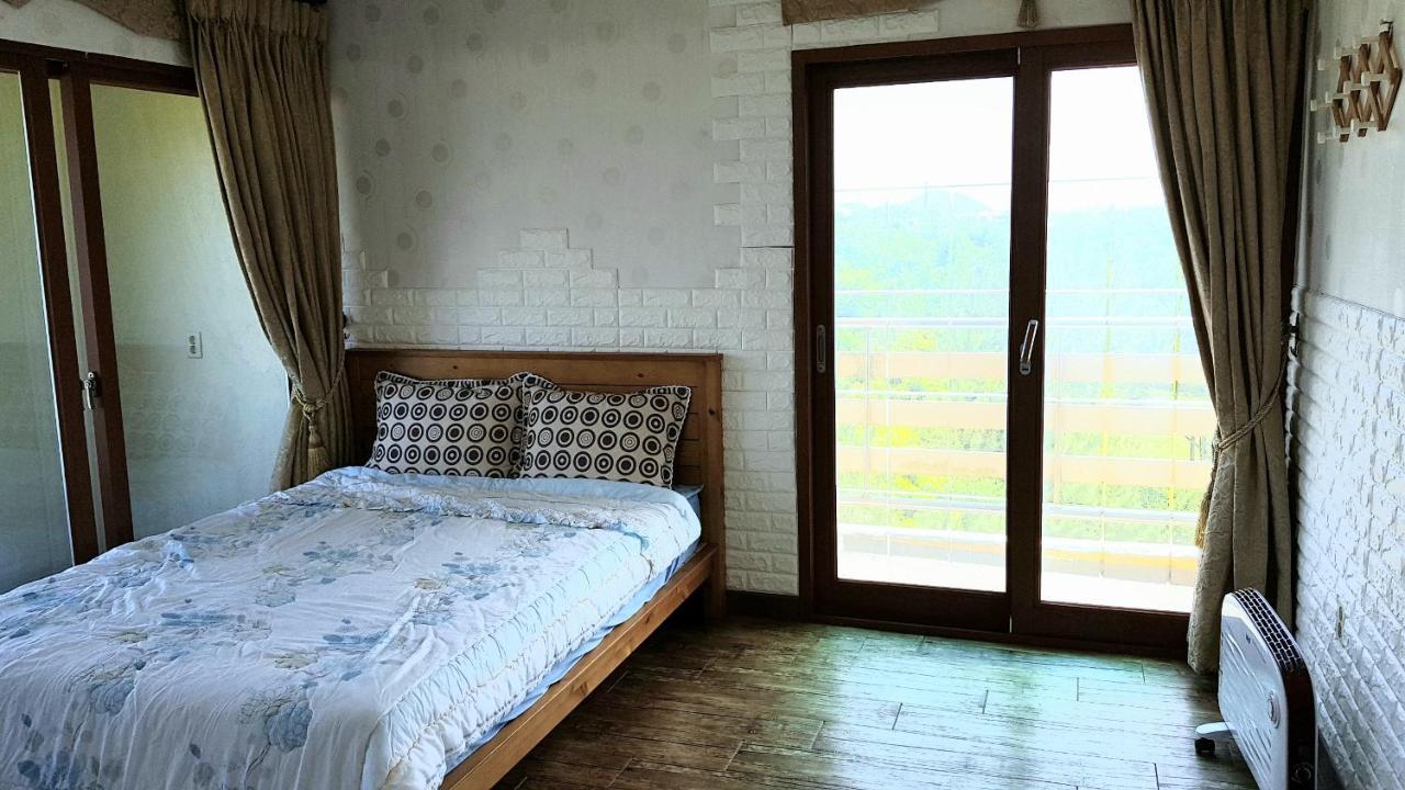 Jun House Asrama Jeju